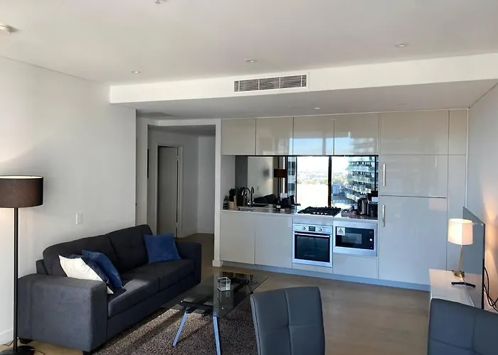 Stunning One Bedroom St Leonards Atc010806