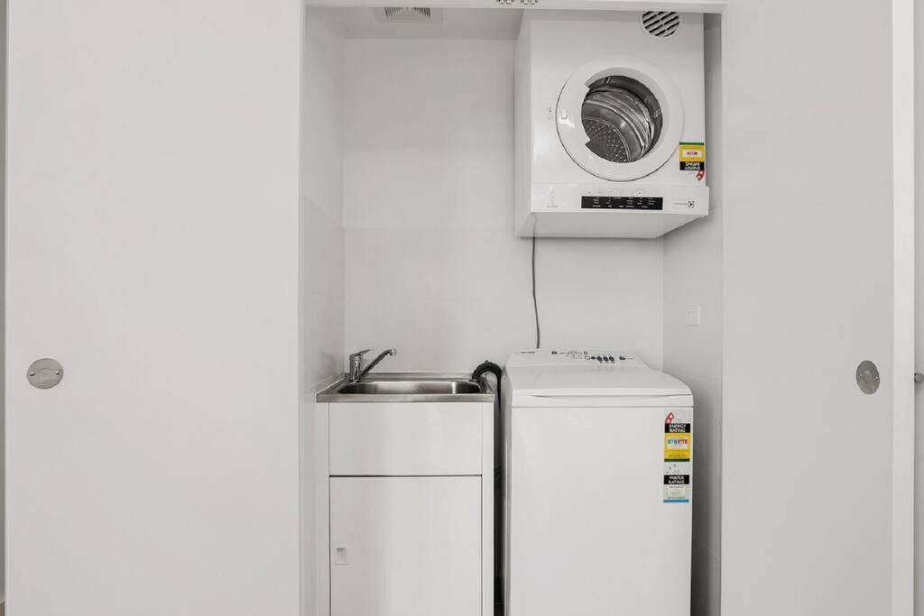 Stunning One Bedroom St Leonards Atc010806 Apartment